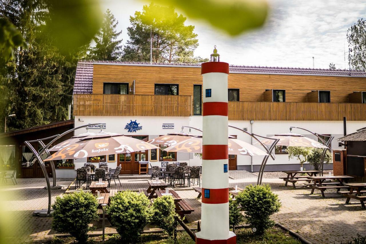 Penzion Labska Marina Podebrady Ngoại thất bức ảnh
